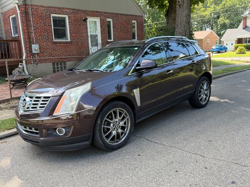 Used 2015 Cadillac SRX Premium AWD/4WD image 2