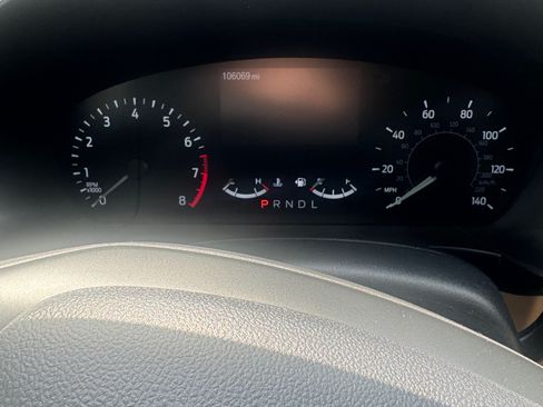 Used 2021 Ford Escape SE w/ Convenience Package image 12