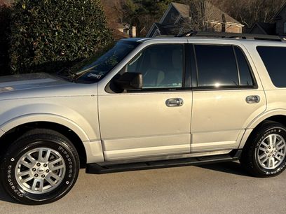 Used 2012 Ford Expedition XLT w/ HD Trailer Tow Pkg