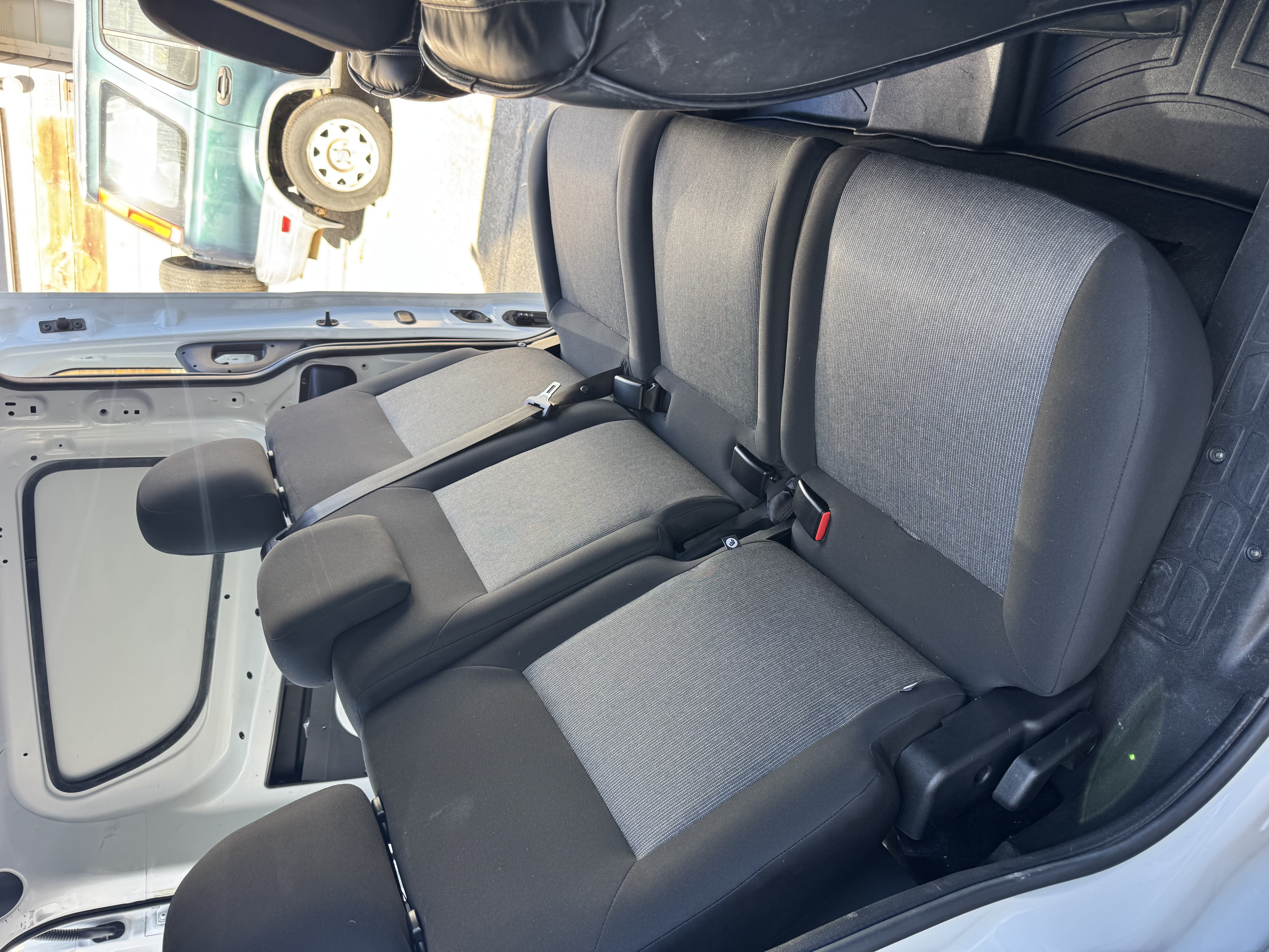 Used 2022 RAM ProMaster City Tradesman FWD image 5