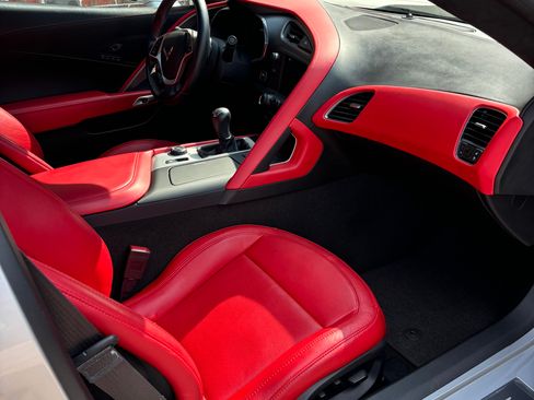 Used 2015 Chevrolet Corvette Stingray Z51 Coupe 2D w/ 3LT Preferred Equipment Group image 10