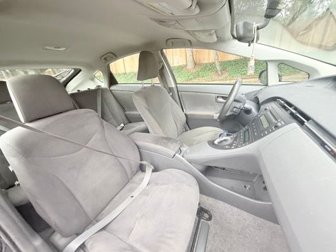 Used 2010 Toyota Prius Two image 18