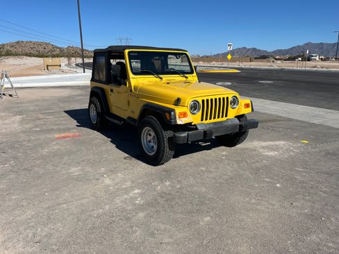 Used 2000 Jeep Wrangler SE image 4