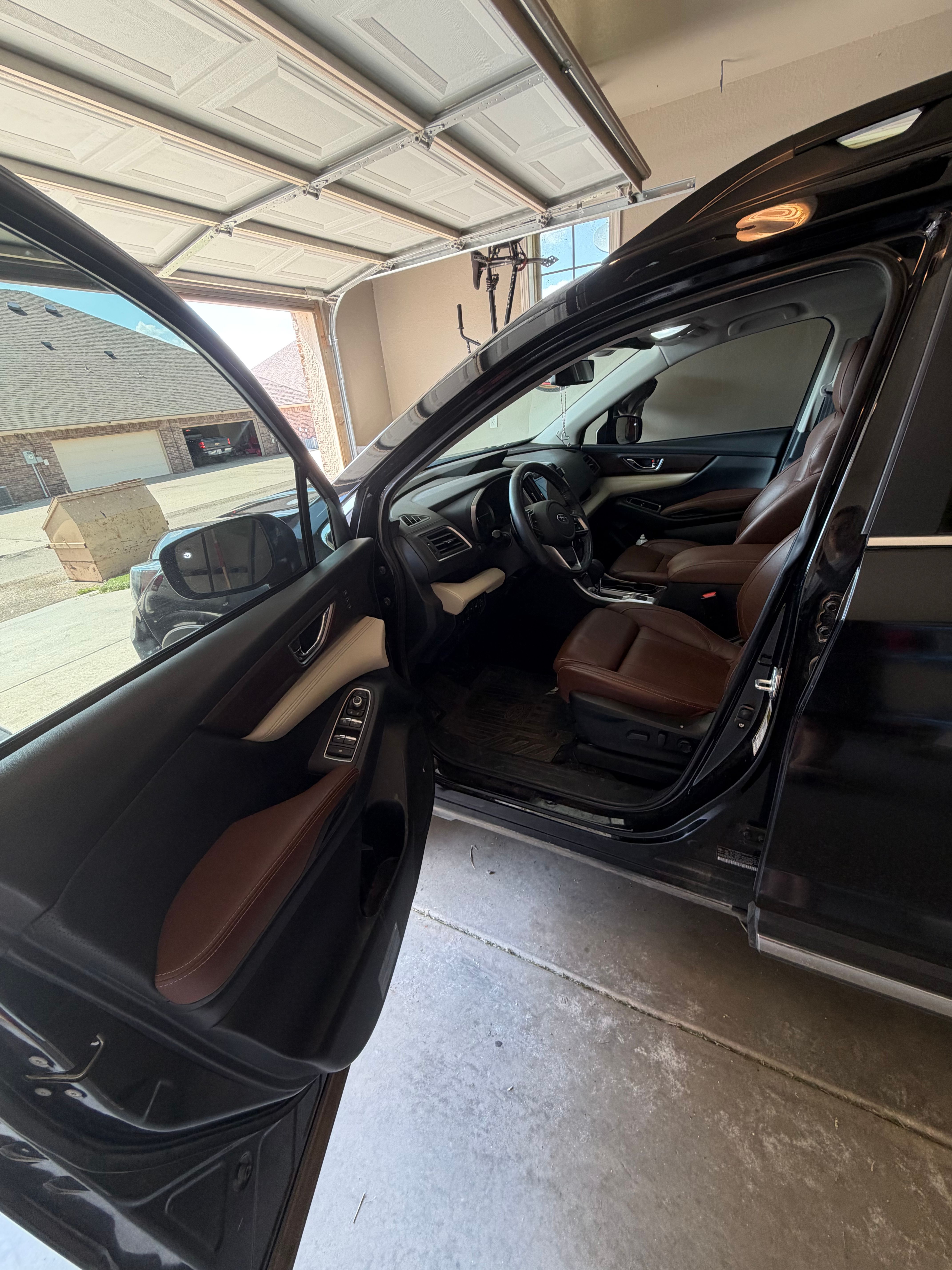 Used 2022 Subaru Ascent Touring AWD/4WD image 4