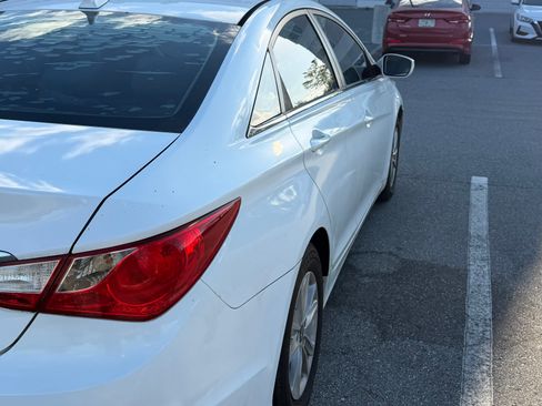 Used 2011 Hyundai Sonata GLS w/ Popular Equipment Pkg 2 image 12