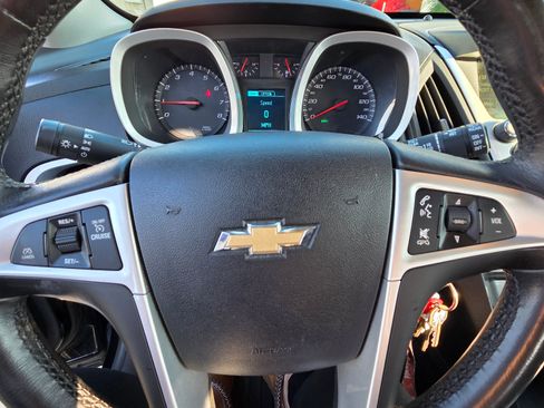 Used 2015 Chevrolet Equinox LT image 16