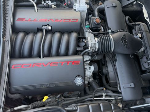 Used 2000 Chevrolet Corvette Coupe RWD image 23