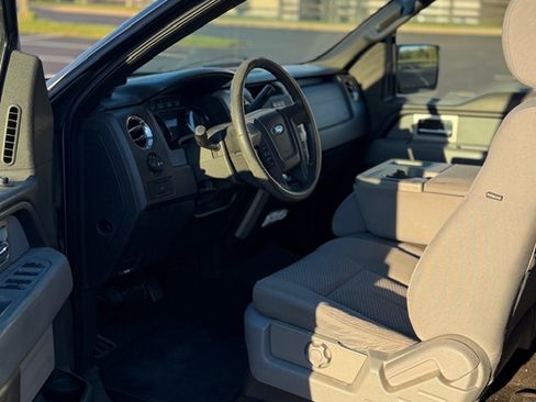 Used 2011 Ford F150 XLT image 19