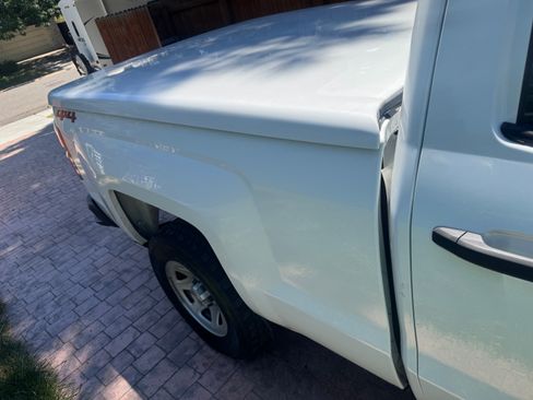 Used 2018 Chevrolet Silverado 1500 W/T w/ Trailering Package image 12