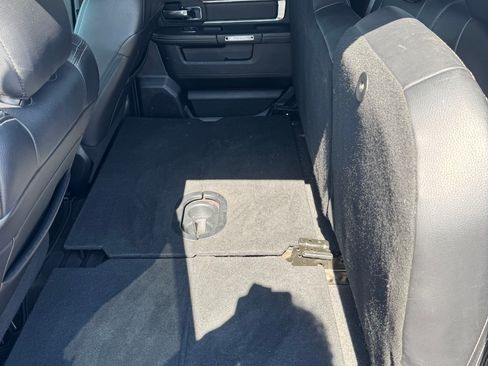 Used 2017 RAM 1500 Laramie w/ Convenience Group image 13