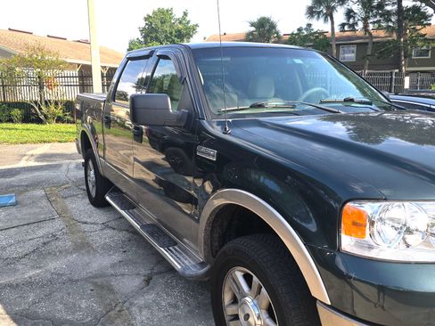 Used 2004 Ford F150 Lariat AWD/4WD image 4