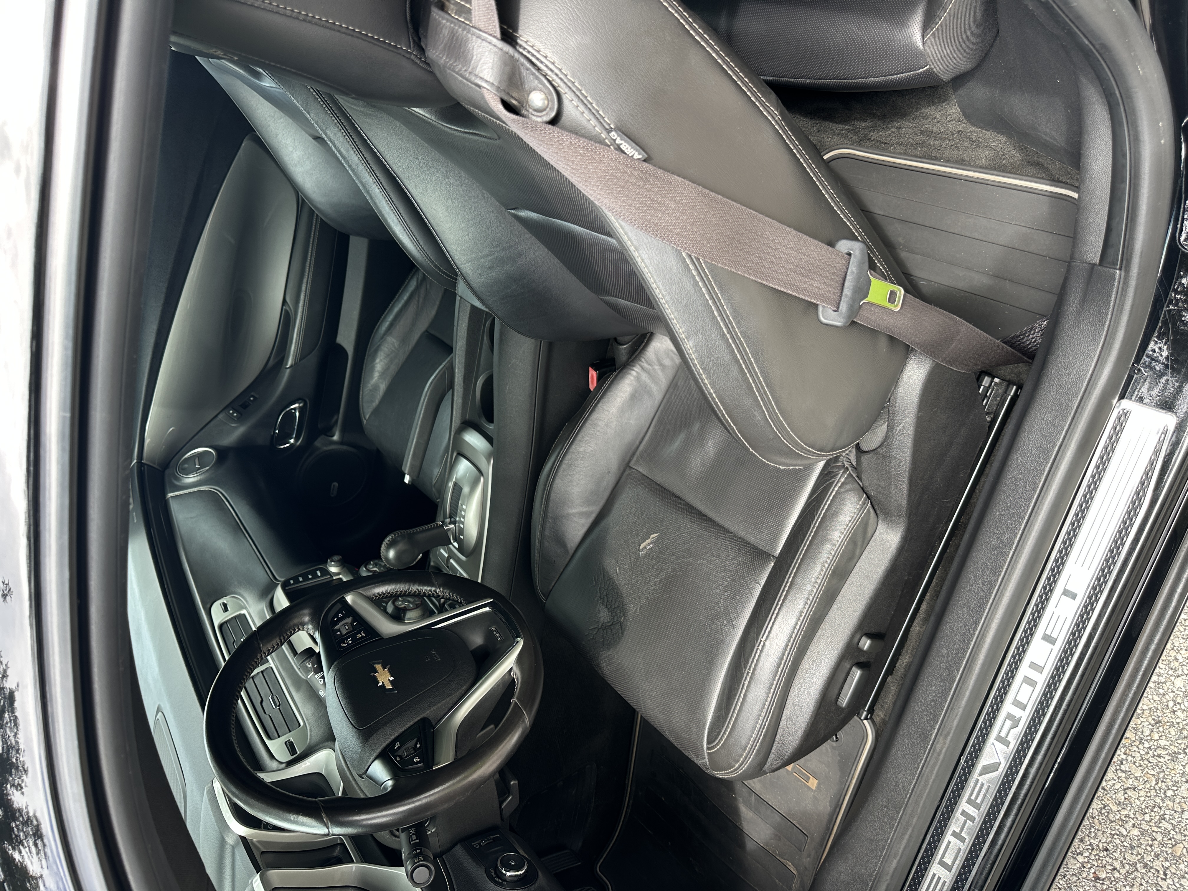 Used 2015 Chevrolet Camaro SS w/ RS Package RWD image 13