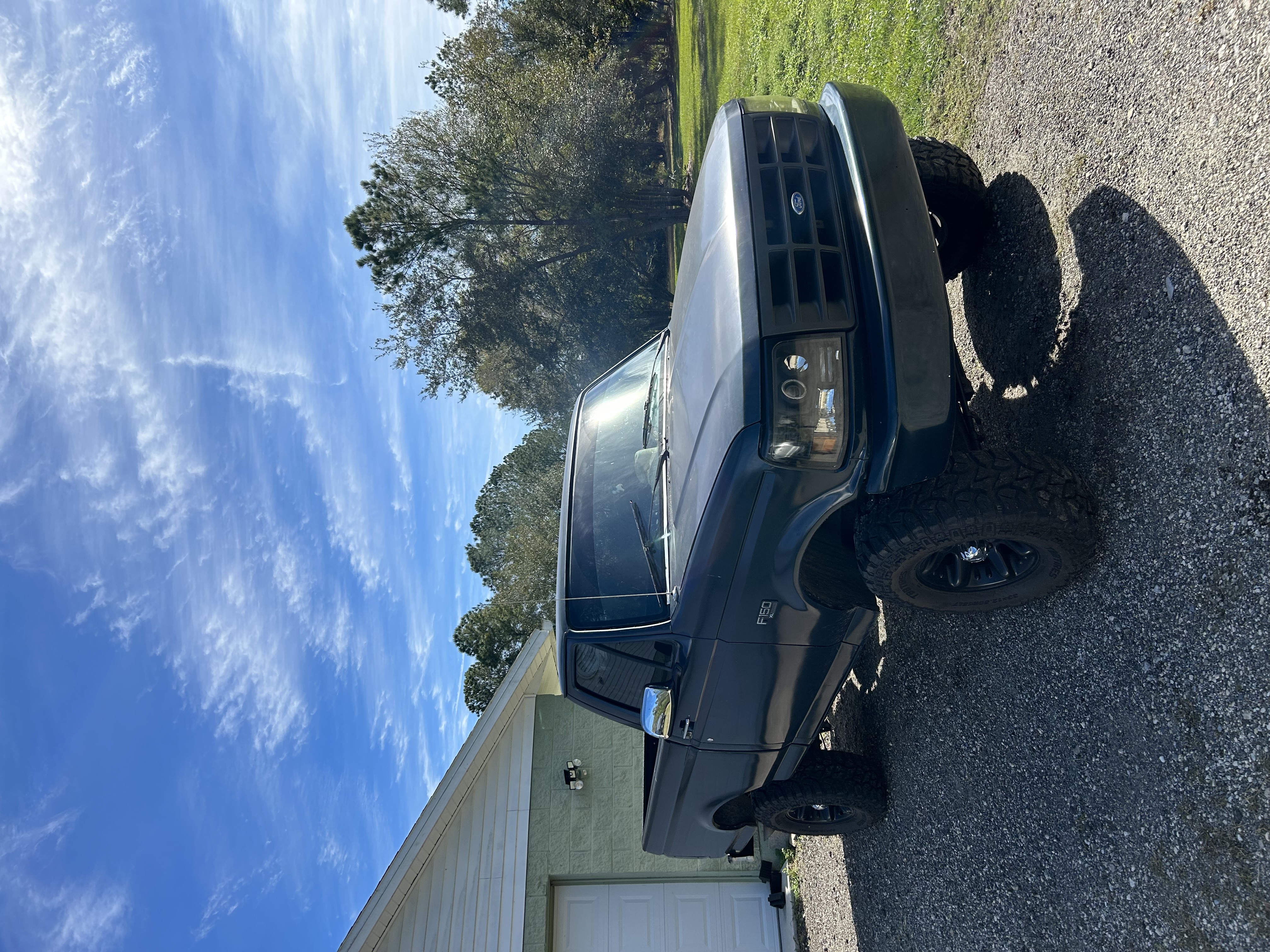 Used 1994 Ford F150 XL RWD image 9