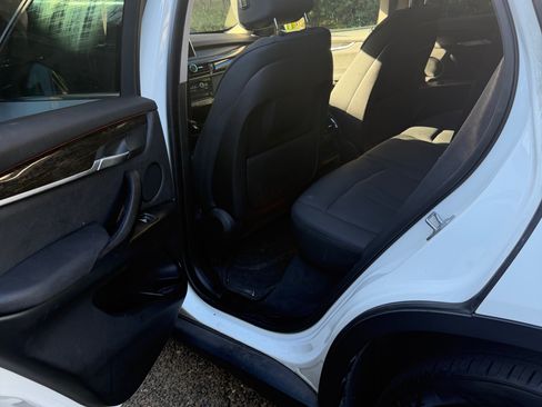 Used 2014 BMW X5 xDrive35i image 10