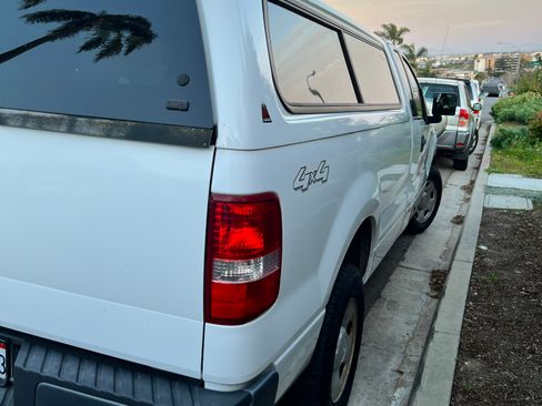 Used 2006 Ford F150 XLT image 5