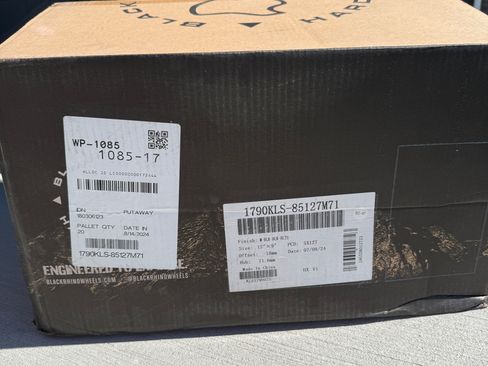 Used 2023 Jeep Gladiator Rubicon image 16