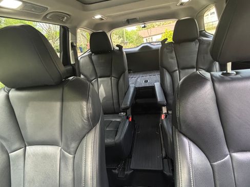 Used 2020 Subaru Ascent Limited w/ Technology Package image 8