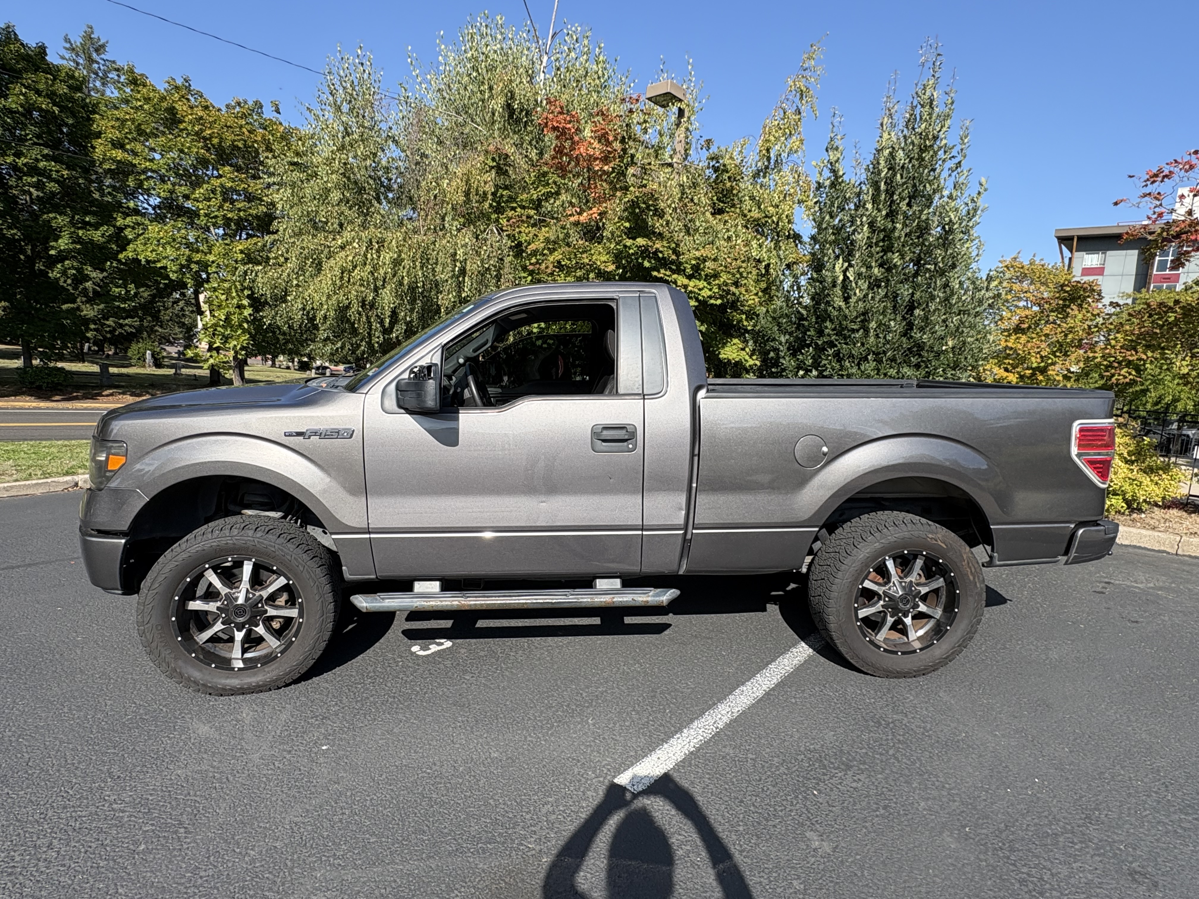 Used 2014 Ford F150 STX w/ Equipment Group 201A Mid AWD/4WD image 1