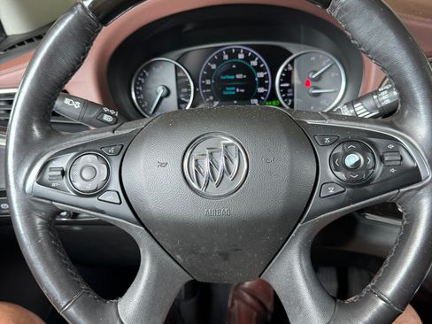 Used 2018 Buick Enclave Avenir w/ Trailering Package FWD image 5