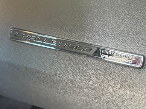 Used 2008 Dodge Challenger SRT8 image 24