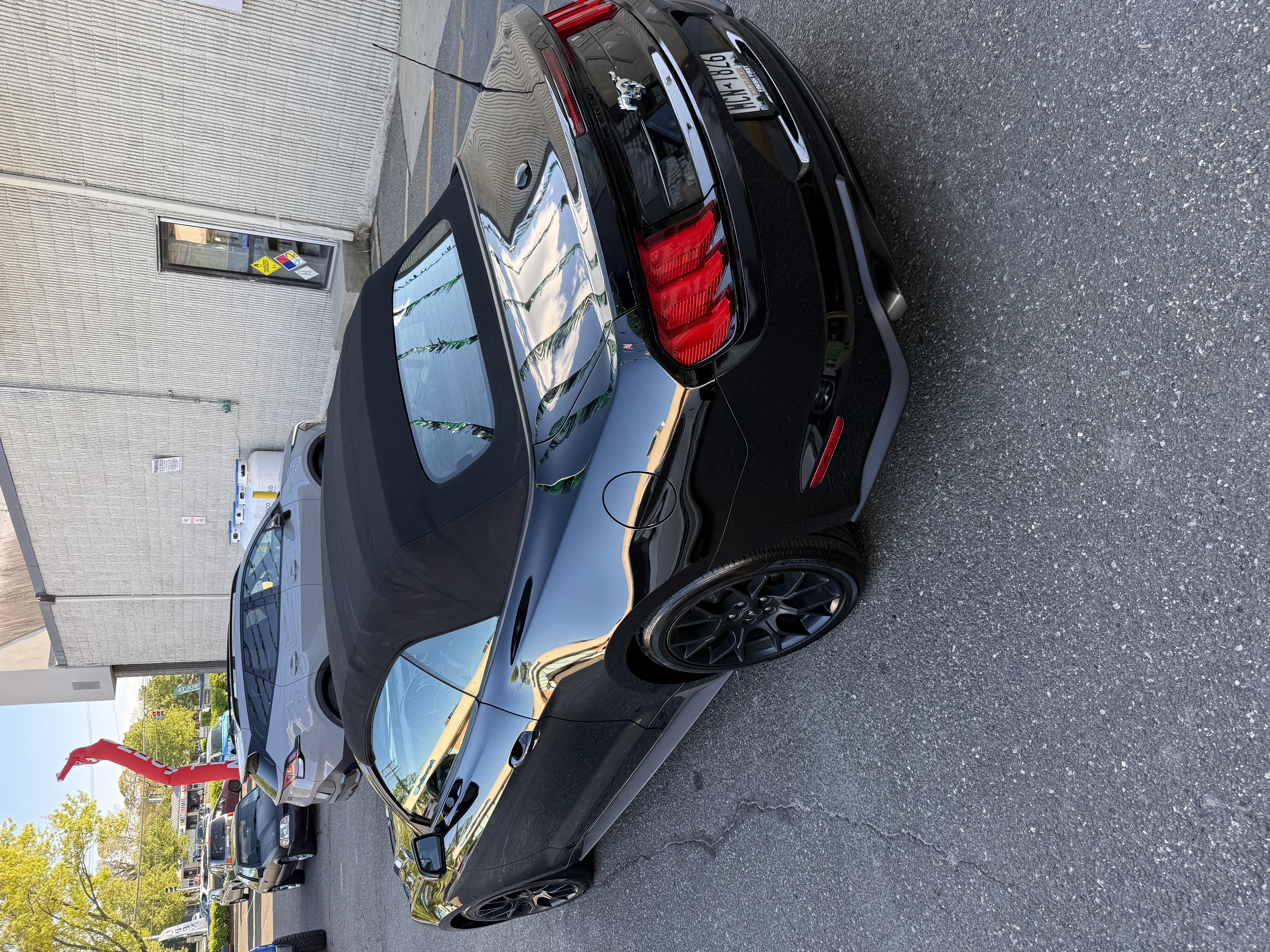 Used 2019 Ford Mustang Convertible w/ Ecoboost Performance Package RWD image 6