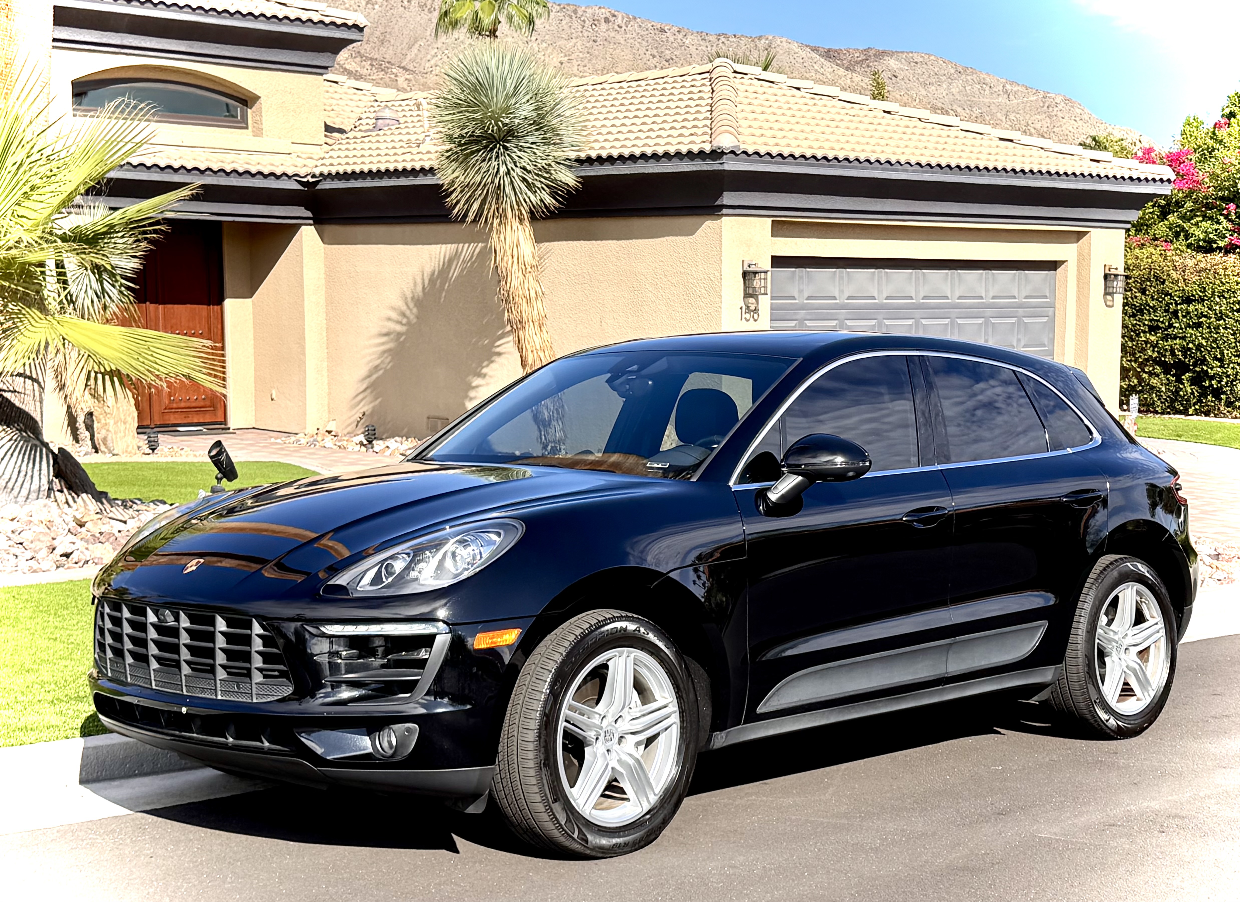 Used 2017 Porsche Macan S AWD/4WD image 10