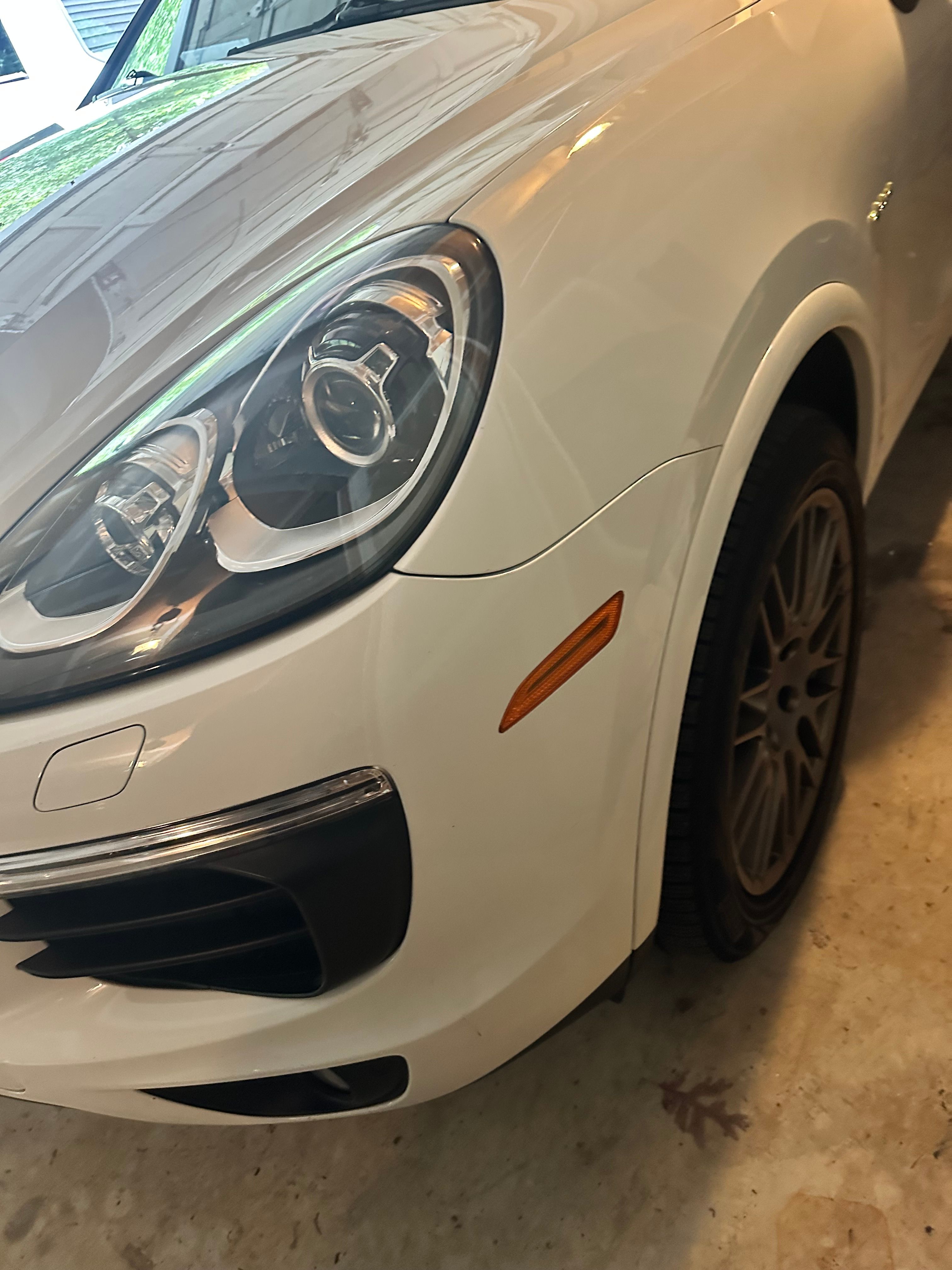 Used 2017 Porsche Cayenne S Platinum AWD/4WD image 13