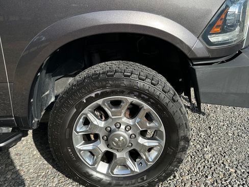 Used 2018 RAM 3500 Laramie Longhorn AWD/4WD image 11