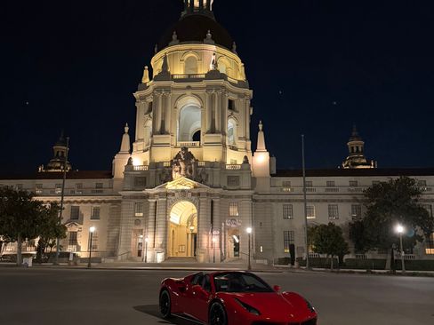 Used 2017 Ferrari 488 Spider RWD image 4