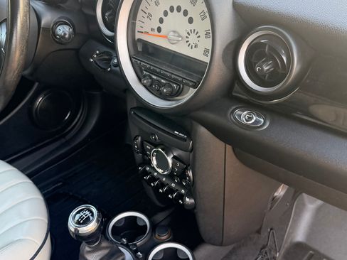 Used 2012 MINI Cooper S image 4