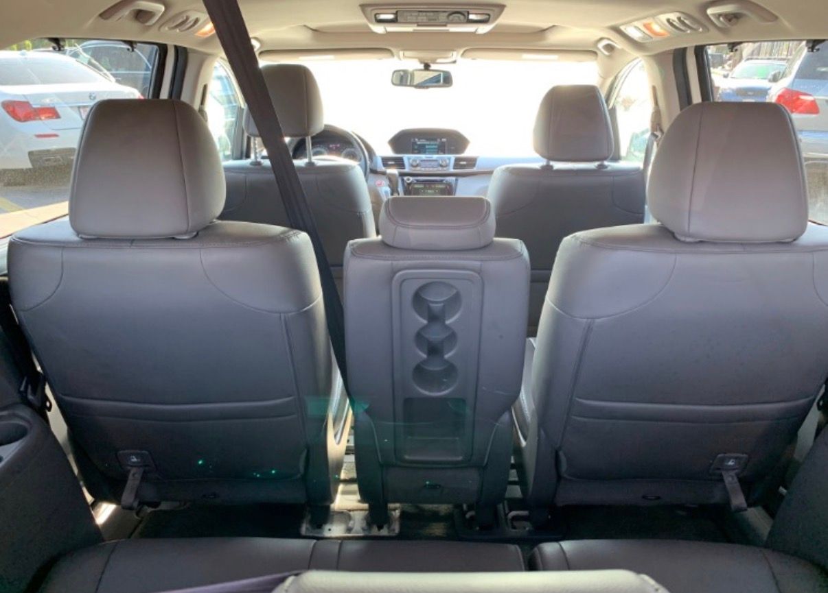 Used 2015 Honda Odyssey EX-L image 9