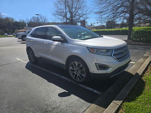 Used 2018 Ford Edge Titanium w/ Equipment Group 302A image 2