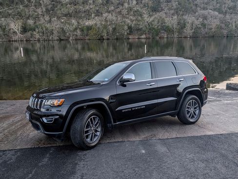 Used 2018 Jeep Grand Cherokee Limited image 1