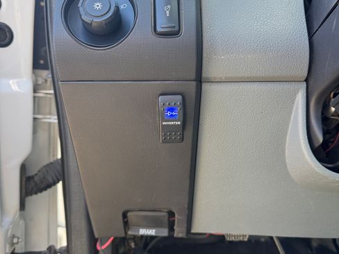 Used 2015 Ford F350 XLT AWD/4WD image 9