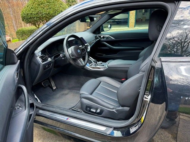 Used 2021 BMW 430i xDrive Coupe w/ M Sport Package AWD/4WD image 4