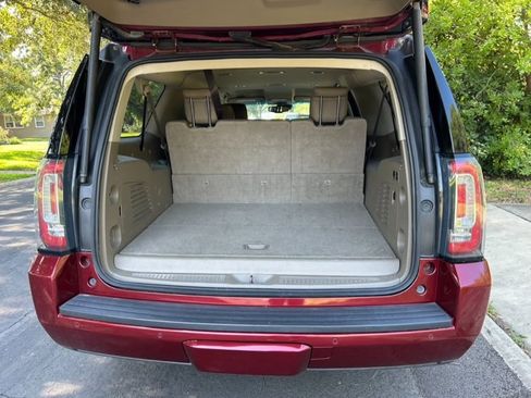Used 2018 GMC Yukon XL SLT image 4