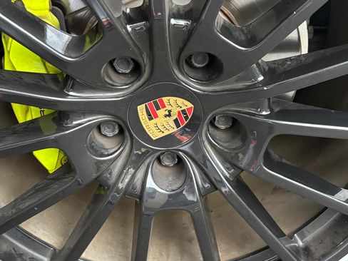 Used 2016 Porsche Panamera S RWD image 13