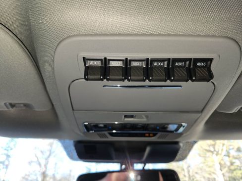 Used 2023 Ford F350 Lariat w/ Lariat Ultimate Package image 16