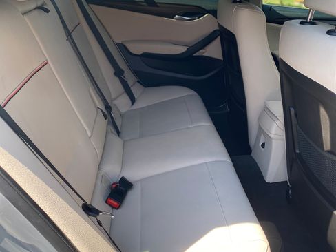 Used 2015 BMW X1 sDrive28i image 15