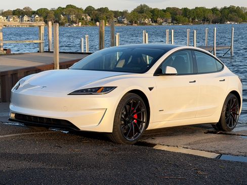 Used 2025 Tesla Model 3 Performance AWD/4WD image 1