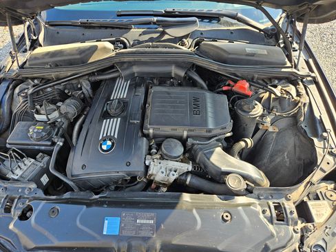 Used 2010 BMW 535i xDrive 535i xDrive Sedan 4D image 9