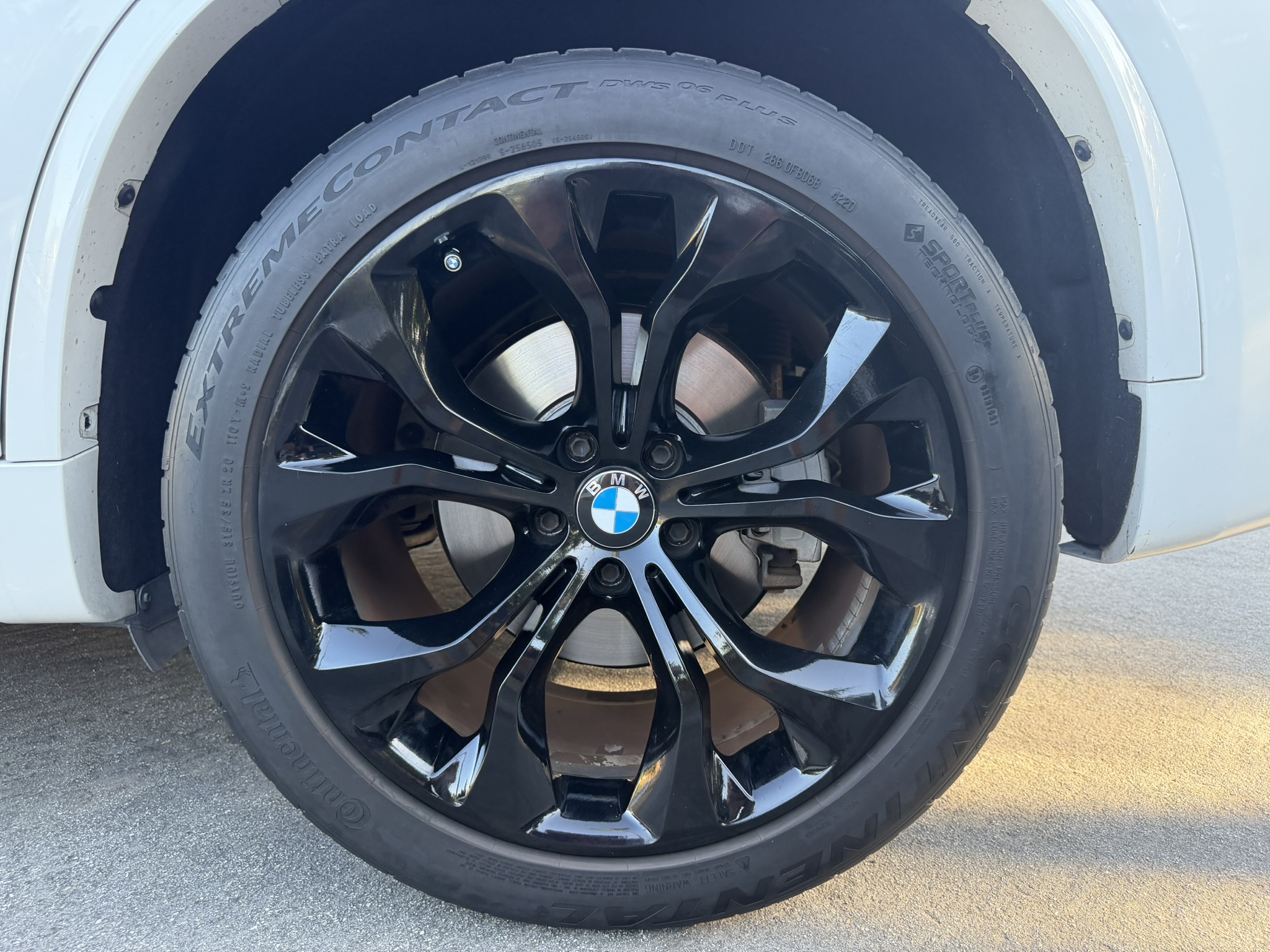 Used 2014 BMW X5 xDrive50i AWD/4WD image 28