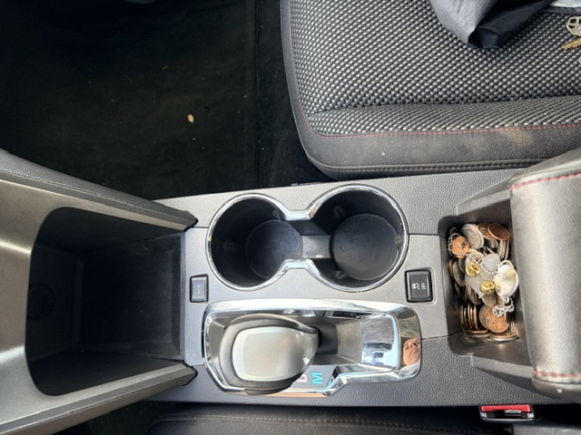 Used 2013 Chevrolet Equinox LT w/ Driver Convenience Package FWD image 4