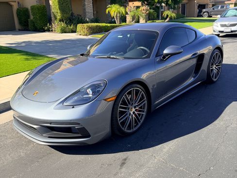 Used 2025 Porsche 718 Cayman GT4 image 2