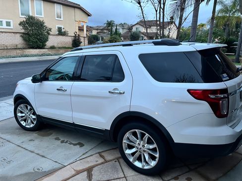 Used 2015 Ford Explorer Limited w/ Equipment Group 302A image 1