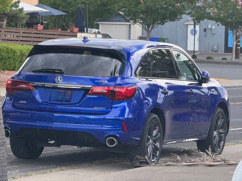 Used 2020 Acura MDX A-Spec AWD/4WD image 2