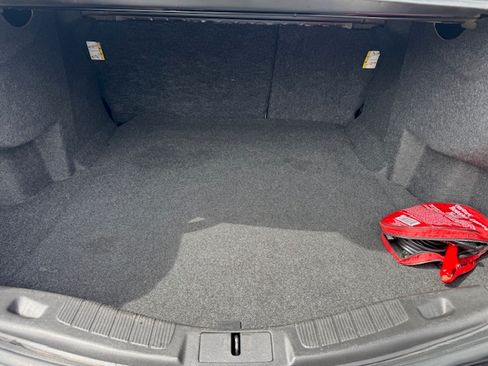 Used 2015 Ford Fusion SE image 10