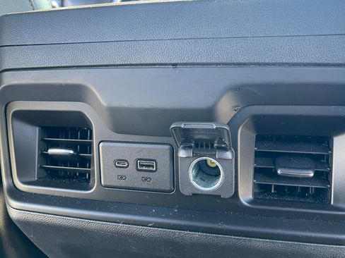 Used 2020 Chevrolet Silverado 1500 RST image 25