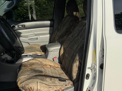 Used 2009 Toyota Tacoma 4x4 Double Cab image 26