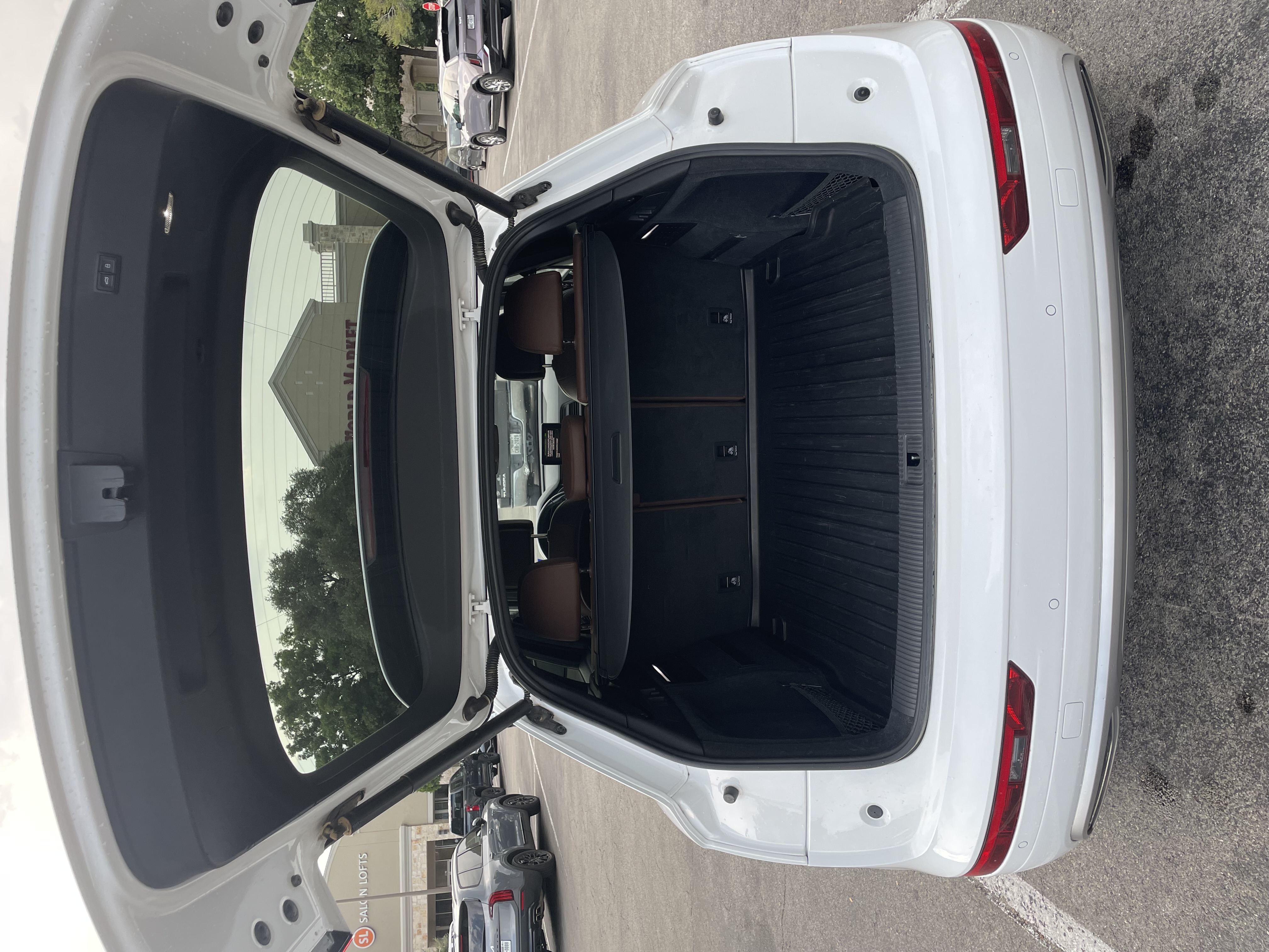 Used 2018 Audi Q5 2.0T Premium Plus w/ Premium Plus Package AWD/4WD image 9